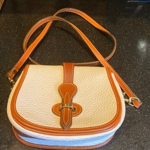 Vintage Dooney & Bourke crossbody bag